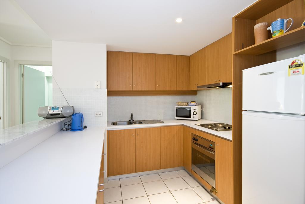Grand Pacific Hotel & Apartments Lorne Room photo