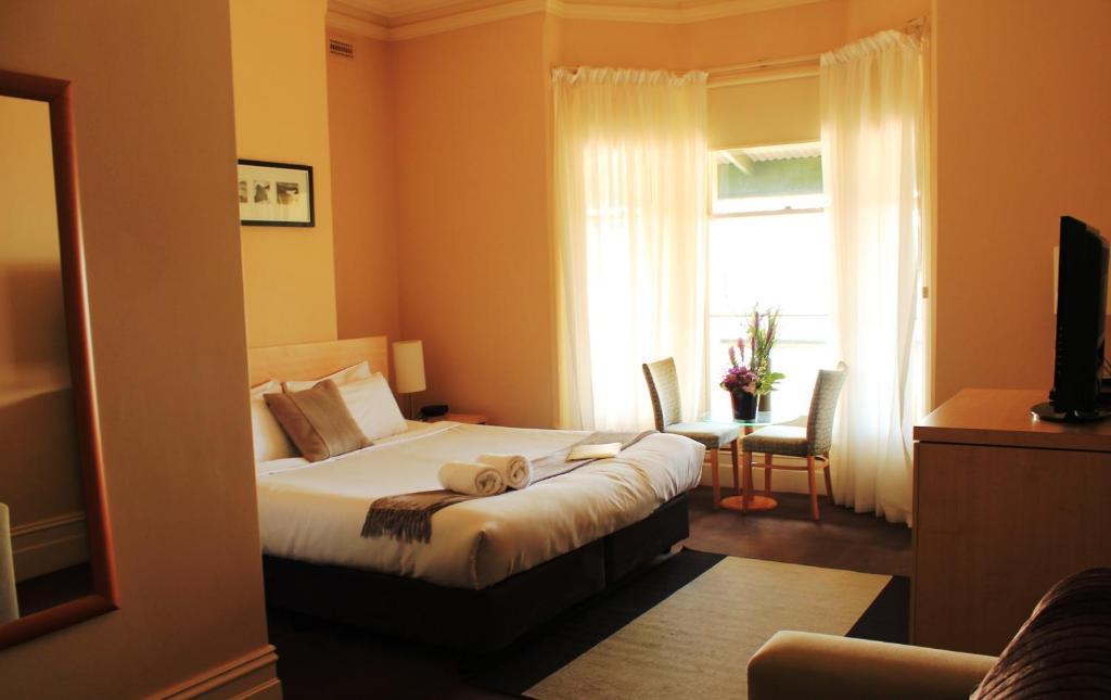 Grand Pacific Hotel & Apartments Lorne Room photo